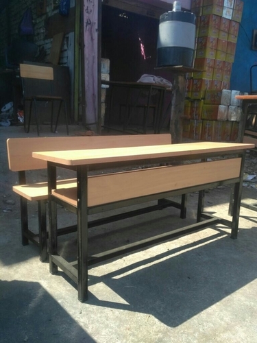 वुडन स्कूल एंड कॉलेज बेंच