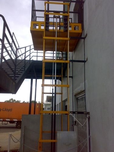 Industrial Hydraulic Goods Lifts