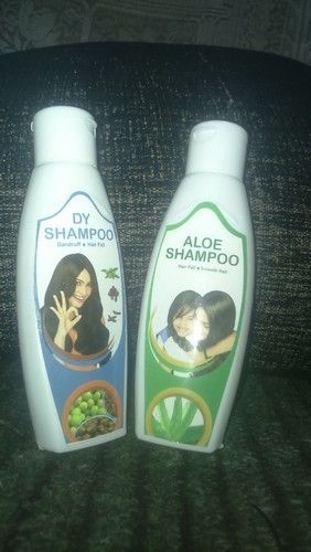 Anti Dandruff Herbal Shampoo