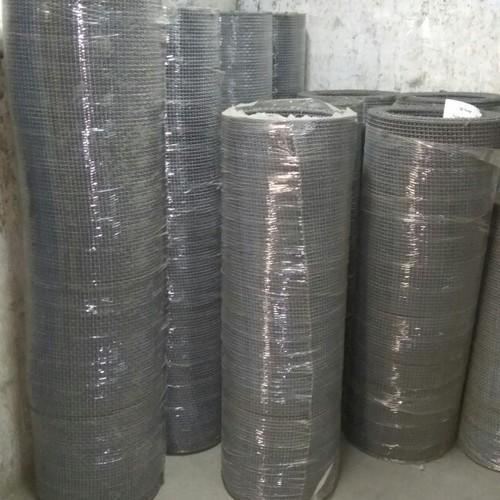 Silver Fine Finish Crimped Wire Mesh