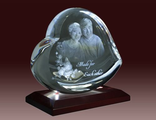 Crystal World Isman Award