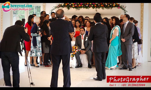 Professional Wedding Photographer Service