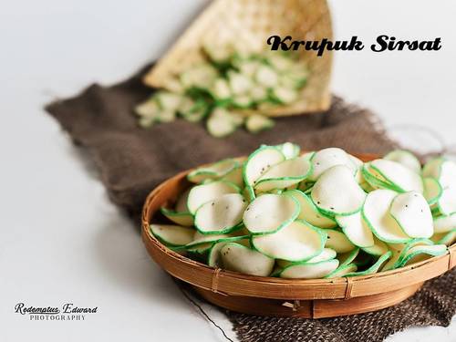 क्रिस्पी एंड माउथ वॉटरिंग सॉर्सॉप क्रैकर