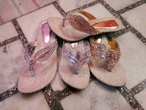 Highly Demanded Ladies Fashionable Slippers