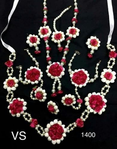 Designer Artificial Flower Necklace Set