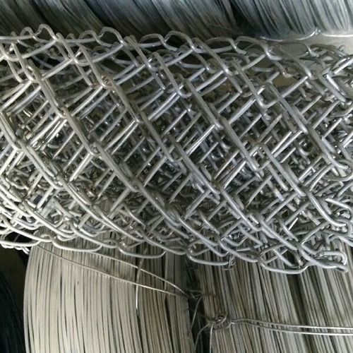 Great Efficient Chain Link Wire Fencing Application: Construction