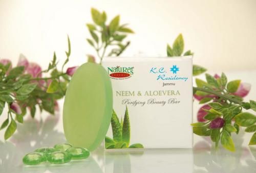 Bar Natural Neem And Aloevera Soap