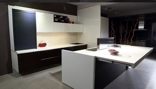 आकर्षक और फीचर्ड आइलैंड किचन