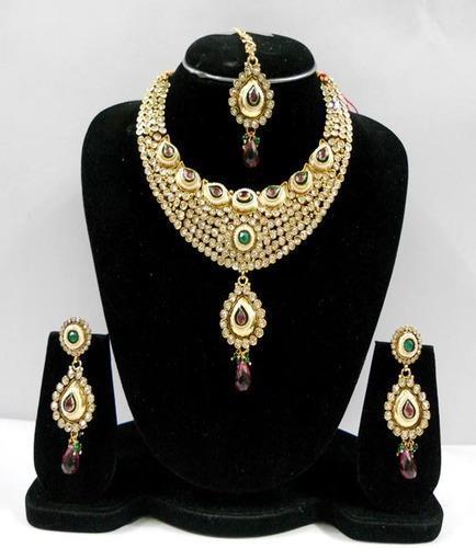 Best In Price Imitation Necklace