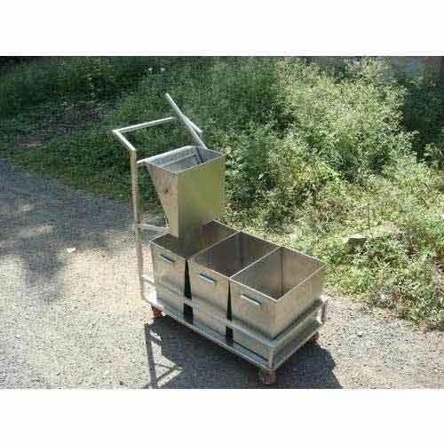 House Keeping Hand Trolley