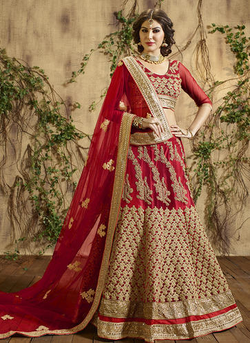 Lehenga Choli in lace fabric. | Ropa de boda india, Vestidos de india, Ropa  india