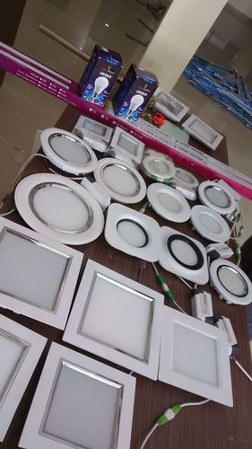 गोल और चौकोर टाइप 12W स्लिम पैनल लाइट आवेदन: इंटीरियर का उपयोग