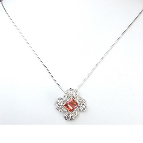 सुंदर सिल्वर पेंडेंट सेट लिंग: महिलाएं