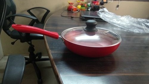 Non Stick Fry Pan With Glass Lid