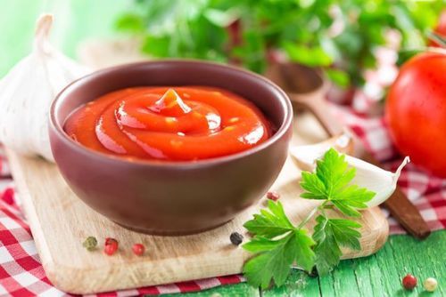 Fresh Red Tomato Ketchup