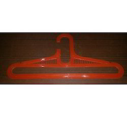 Plastic Ladies Suit Hangers