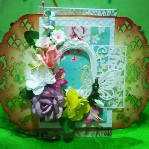 Flower Designed Photo Frames