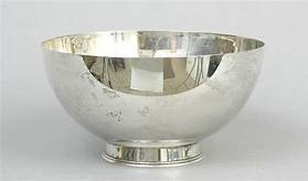 User-Friendly Silver Bowls