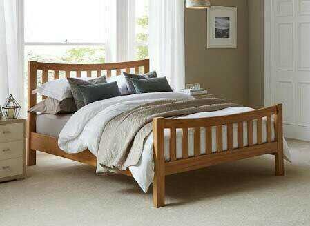 Classic Design Wooden Bed