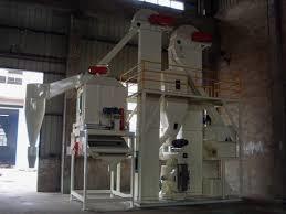 Fully Automatic Cattle Feed Plant