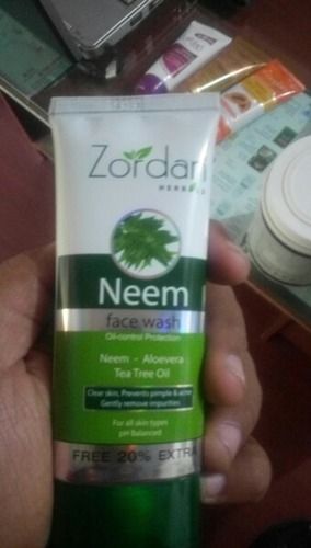 Zordan Herbal Neem Face Wash