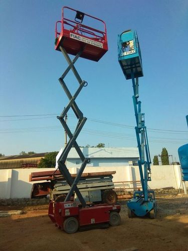 Long Distance Travel Scissor Lifts