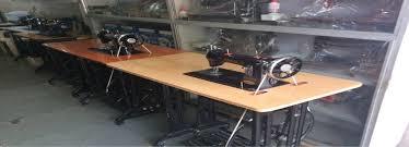 Easy To Operate Sewing Machine