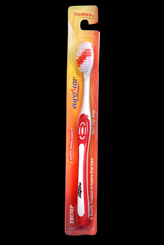 Plastic Toothbrush With Unique Design Flexible