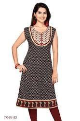 Any Sleeveless Designer Ladies Kurtis