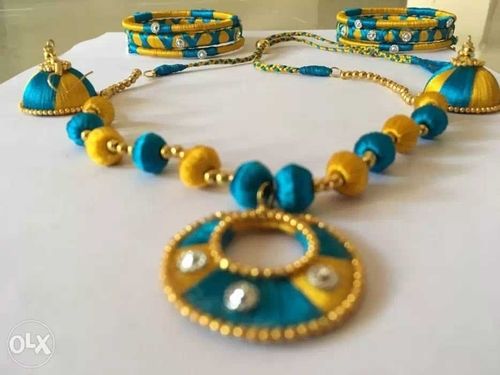 Fashionable And Trendy Handcrafted Necklace