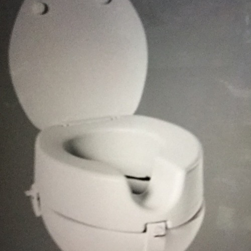 सफ़ेद लंबे समय तक चलने वाली और टिकाऊ यूरेनल क्लोज़ेट