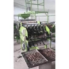 Affordable Cashew Cutting Machine 