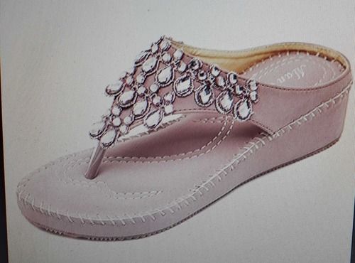 punjabi ladies sandal