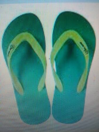 फाइन क्वालिटी ग्रीन स्लिपर