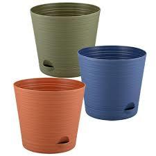 Plastic Planter With Very Comprehensive Design And Feature