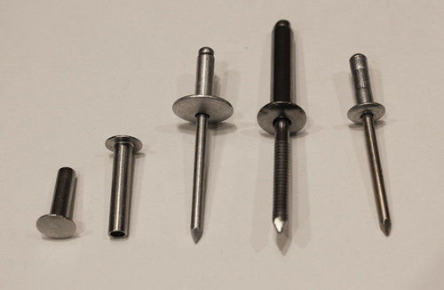 High Quality Rivet