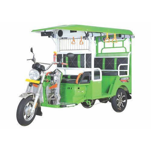 Battery Operated Electric Rickshaw