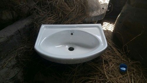 High Quality Ceramic Wash Basin