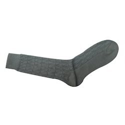 पॉलिएस्टर फ्लॉलेस कम्प्लीट और टिकाऊ नायलॉन सॉक्स