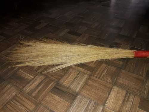 Raw Grass Broom (Jhadu)