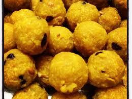 Sweet Desi Ghee Ladoo