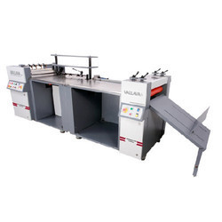 स्वचालित कार्ड और वेडिंग कार्ड प्रिंटिंग मशीन