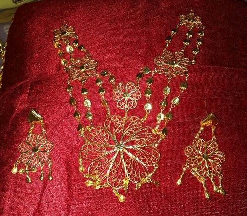 Gold Polish Jaal Set