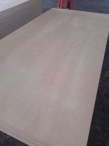 Finely Finished Commercial Plywood