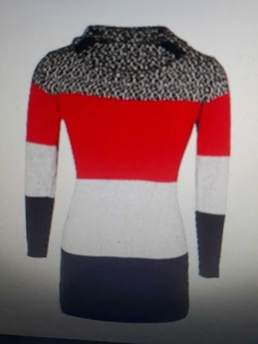 women woolen top