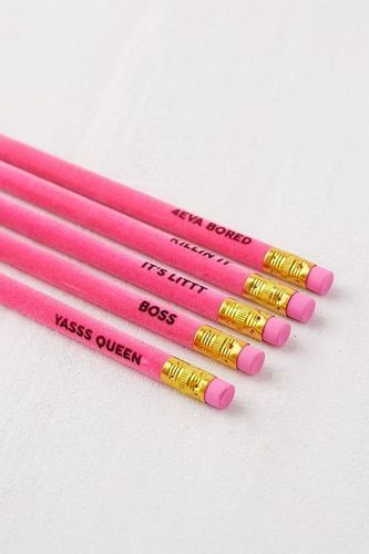 Long Lasting Velvet Pencil