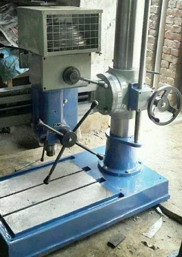 High Performance Radial Drilling Machine