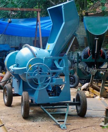 Manual Concrete Mixer Machine