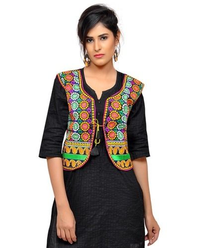 Chakkar -Women'S Dupion Silk Kutchi Embroidered Sleeveless Waist Length Jacket Age Group: Suitable 18-45 Years