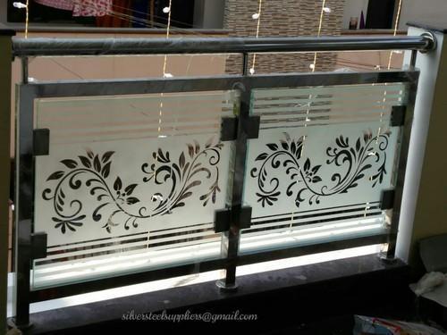 Balcony With Glass Railing Home Ideas